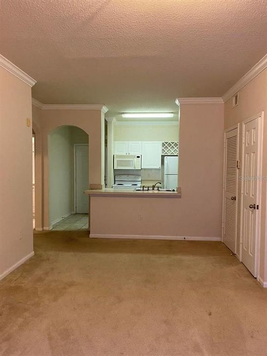 For Rent: $1,450 (1 beds, 1 baths, 660 Square Feet)