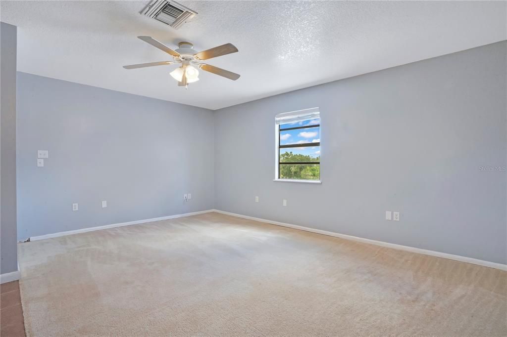 For Sale: $2,500,000 (4 beds, 3 baths, 3600 Square Feet)