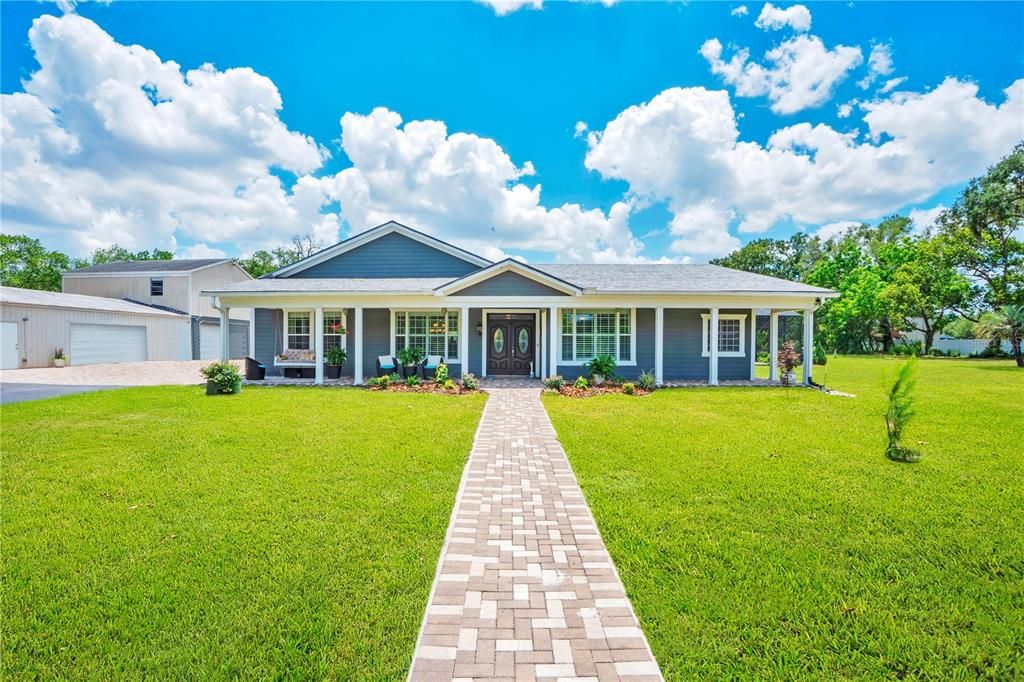 For Sale: $2,500,000 (4 beds, 3 baths, 3600 Square Feet)