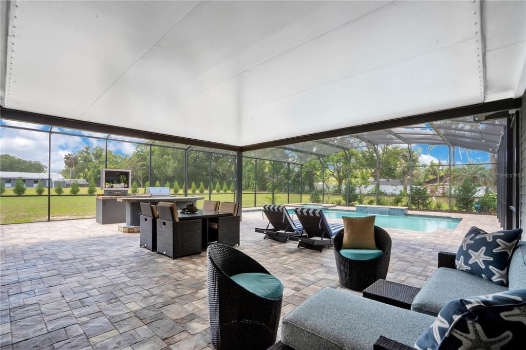 For Sale: $2,500,000 (4 beds, 3 baths, 3600 Square Feet)