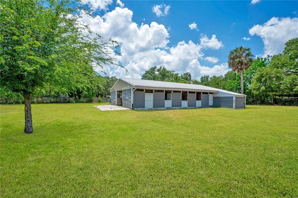 For Sale: $2,500,000 (4 beds, 3 baths, 3600 Square Feet)