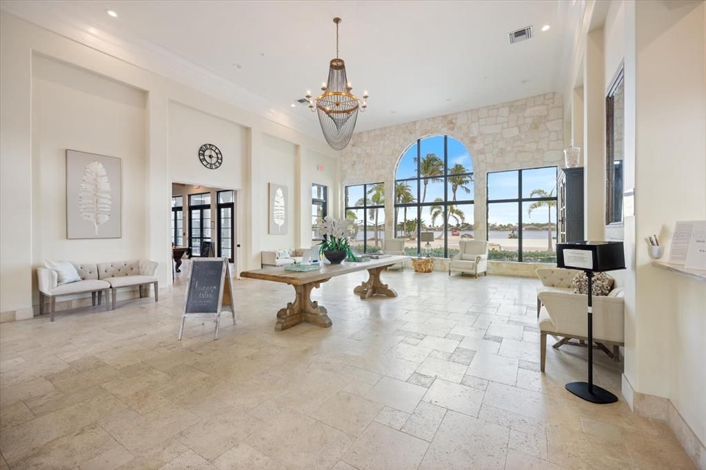 Под контрактом: $545,000 (2 спален, 2 ванн, 1816 Квадратных фут)