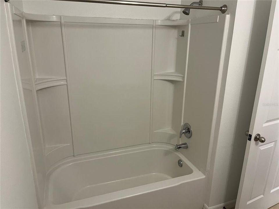 En Renta: $1,900 (3 camas, 2 baños, 1080 Pies cuadrados)