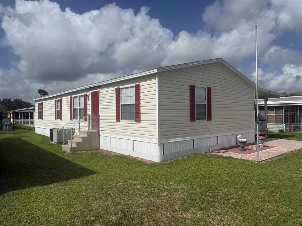 For Sale: $169,900 (3 beds, 2 baths, 1248 Square Feet)