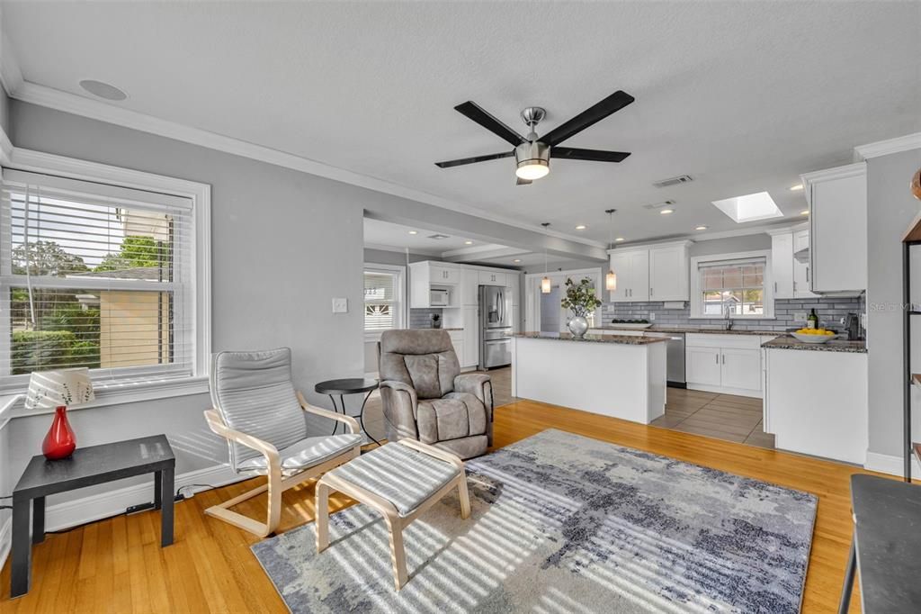 Active With Contract: $595,000 (3 beds, 2 baths, 1590 Square Feet)