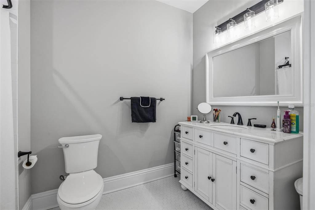 For Sale: $1,135,000 (5 beds, 4 baths, 3610 Square Feet)