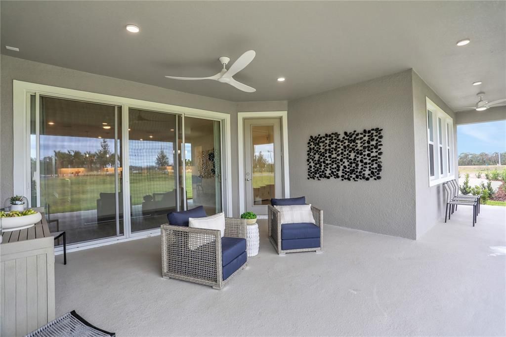 En Venta: $639,990 (4 camas, 3 baños, 3278 Pies cuadrados)