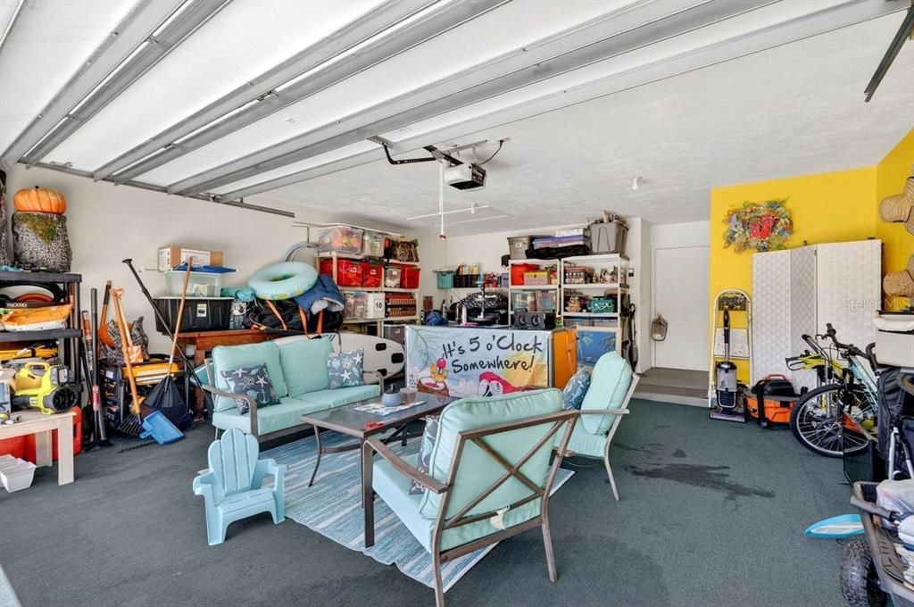 For Sale: $289,500 (3 beds, 2 baths, 1443 Square Feet)