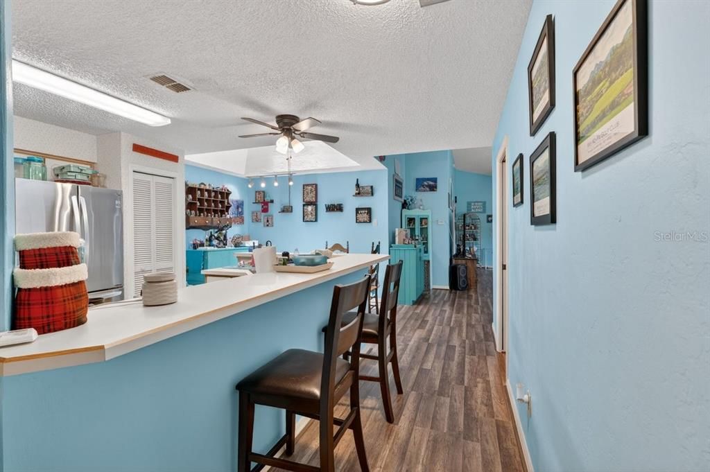 For Sale: $289,500 (3 beds, 2 baths, 1443 Square Feet)