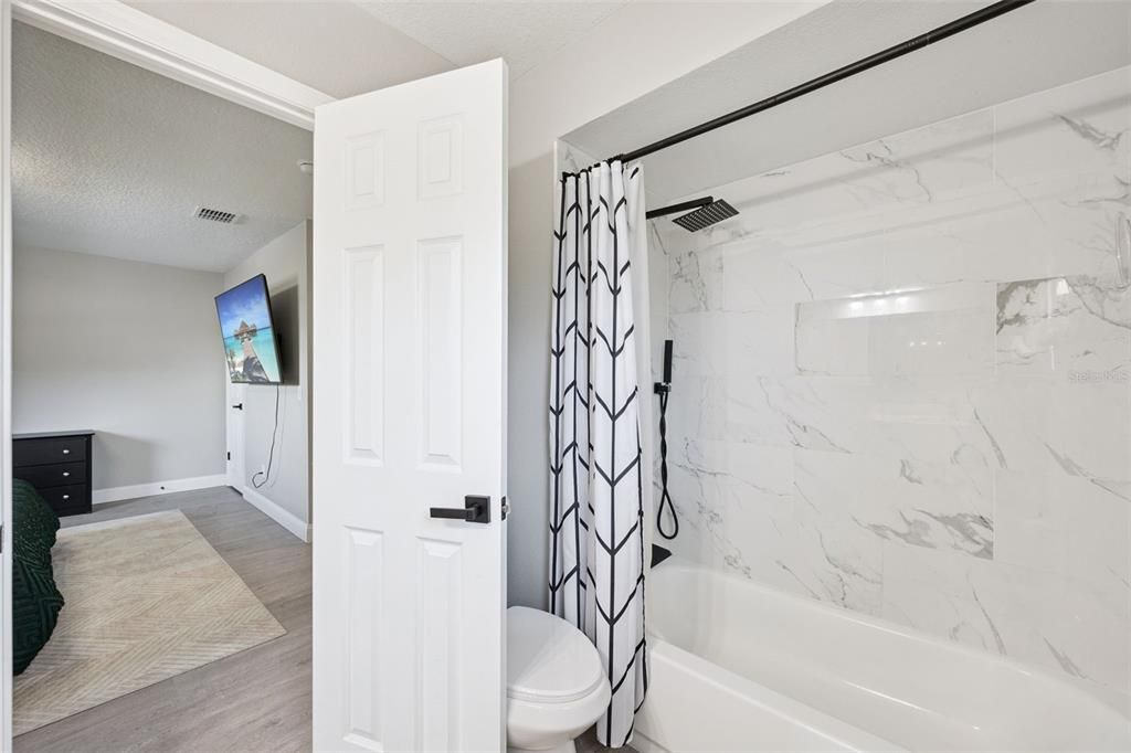 For Sale: $420,000 (4 beds, 2 baths, 1781 Square Feet)
