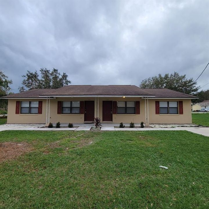 For Rent: $1,600 (3 beds, 1 baths, 960 Square Feet)