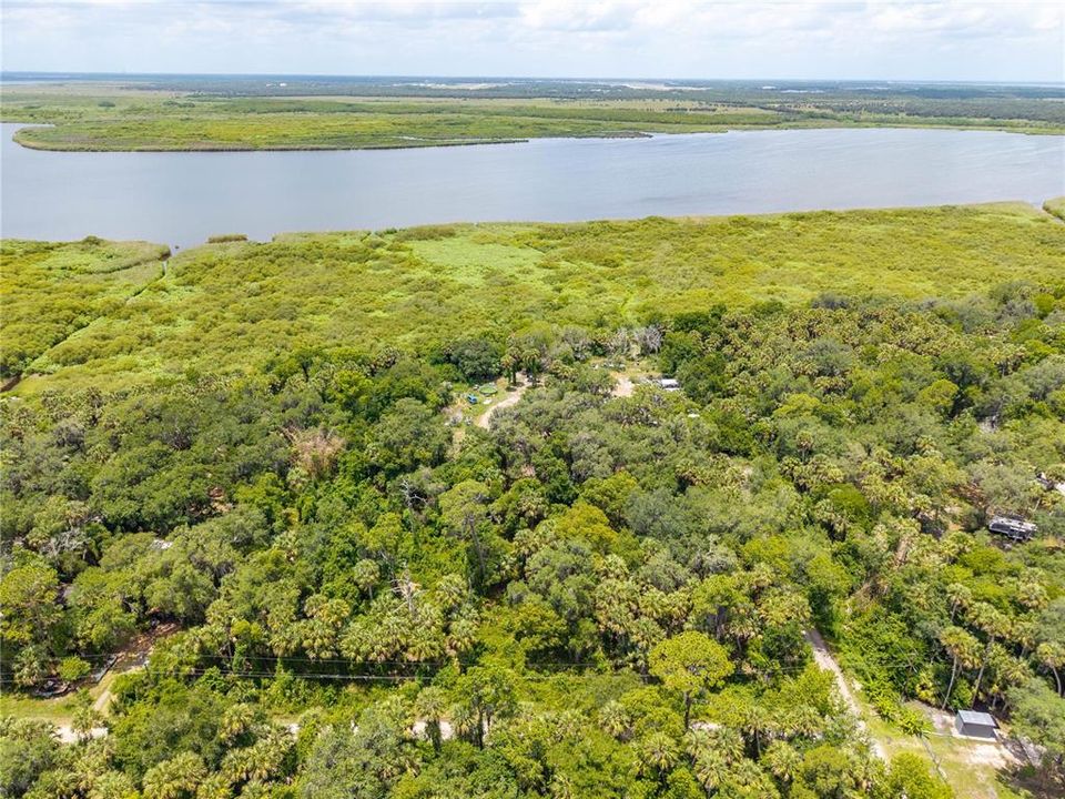 En Venta: $119,999 (1.37 acres)