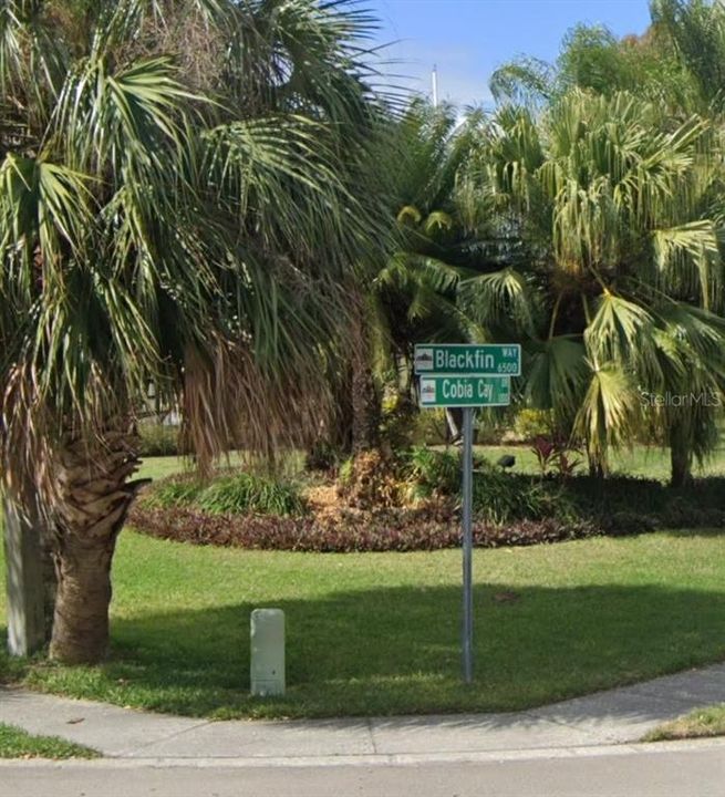 For Sale: $615,000 (0.23 acres)