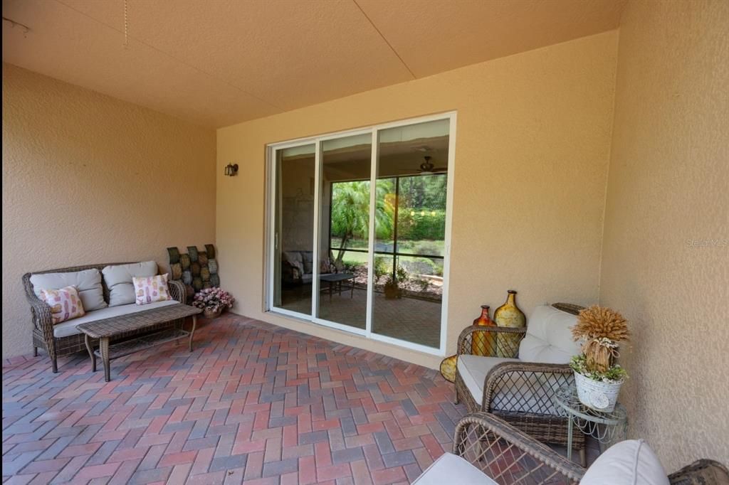 En Venta: $250,000 (2 camas, 2 baños, 1496 Pies cuadrados)