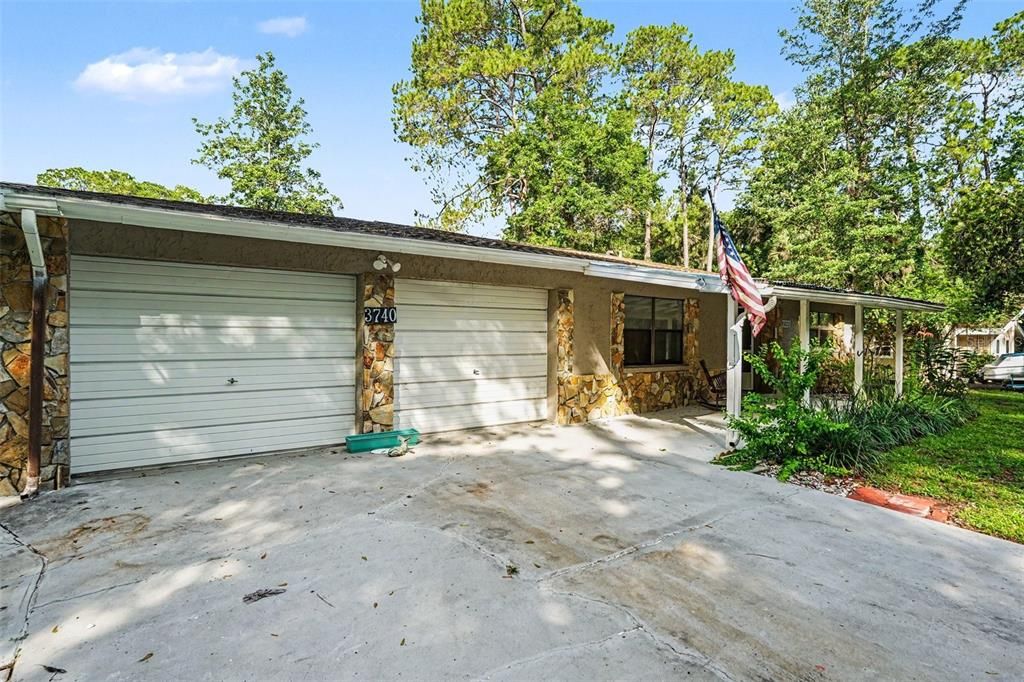 For Sale: $205,500 (2 beds, 2 baths, 1296 Square Feet)