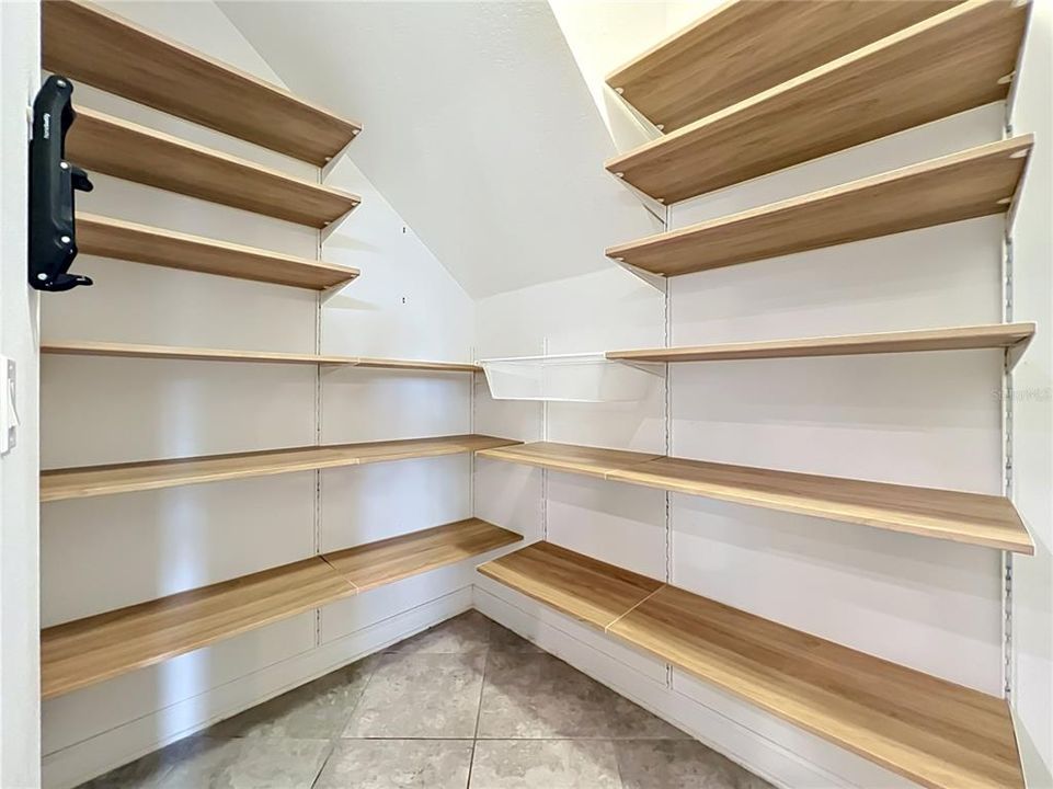 На продажу: $515,000 (3 спален, 2 ванн, 1994 Квадратных фут)