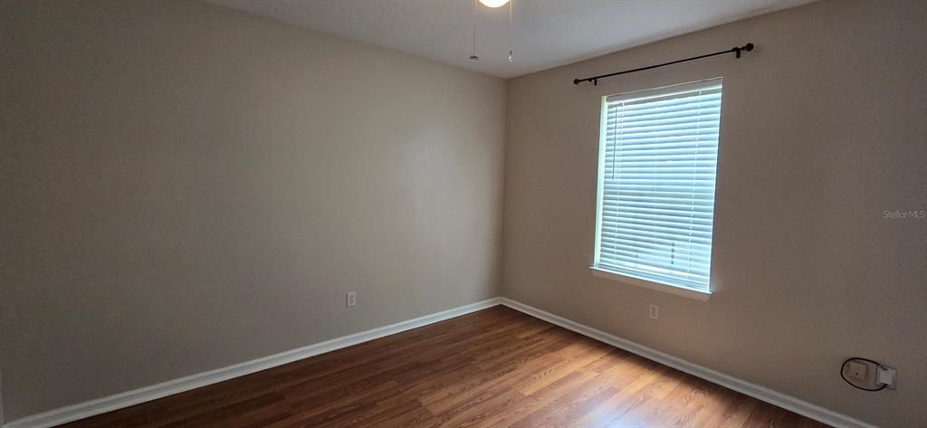 For Rent: $1,695 (3 beds, 2 baths, 1894 Square Feet)