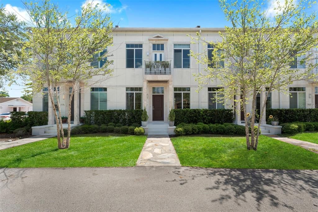 For Rent: $3,900 (3 beds, 2 baths, 1868 Square Feet)