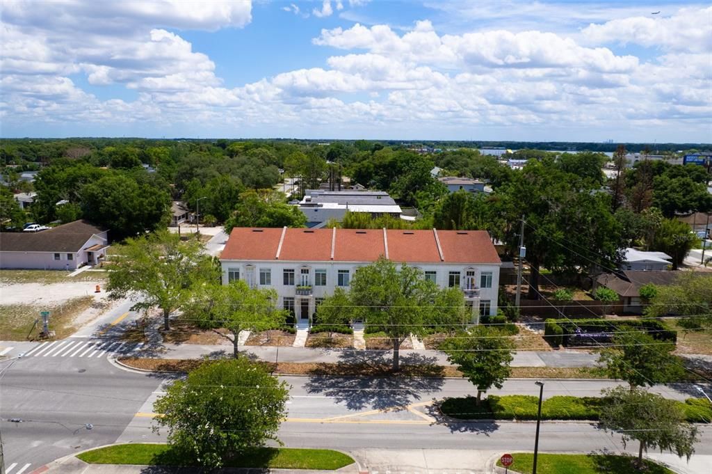 For Rent: $3,900 (3 beds, 2 baths, 1868 Square Feet)
