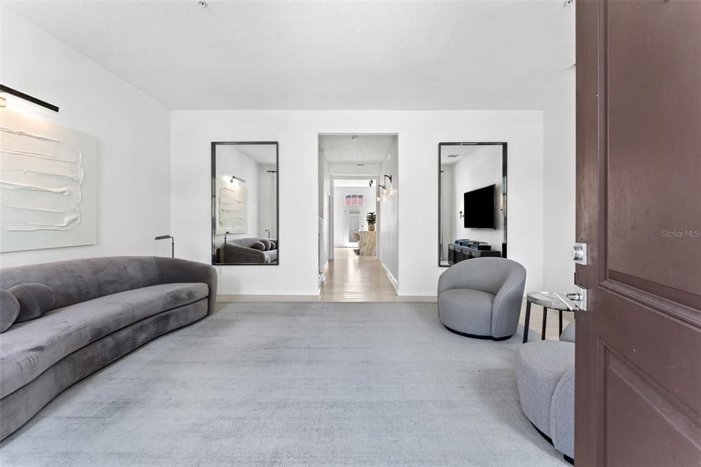 For Rent: $3,900 (3 beds, 2 baths, 1868 Square Feet)