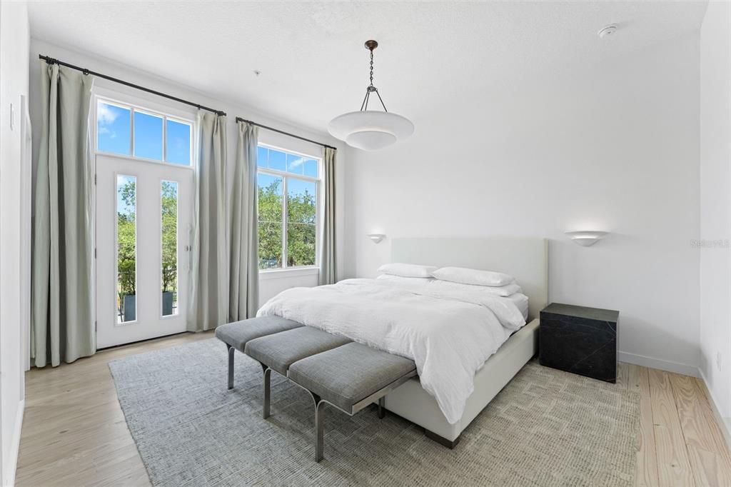 For Rent: $3,900 (3 beds, 2 baths, 1868 Square Feet)