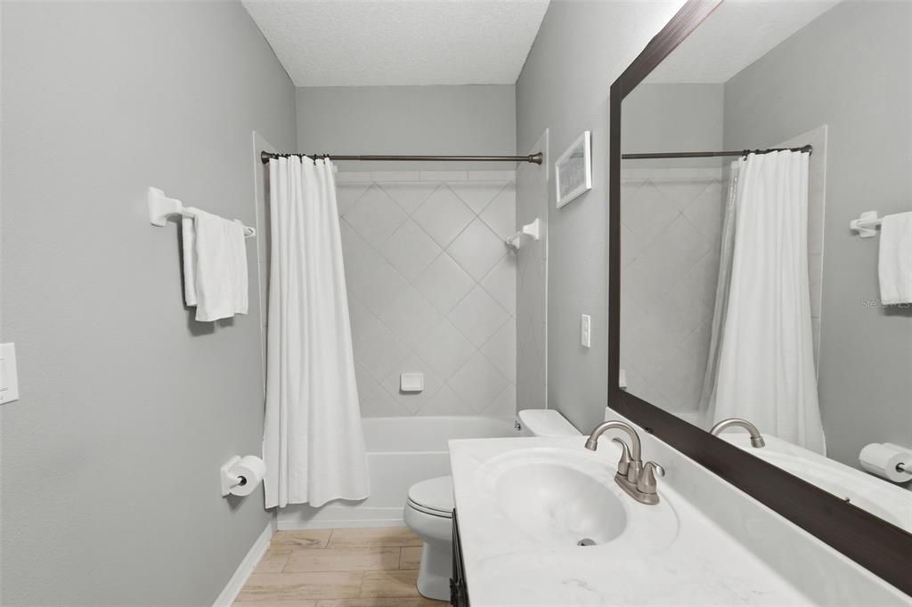 For Sale: $667,000 (4 beds, 2 baths, 3042 Square Feet)