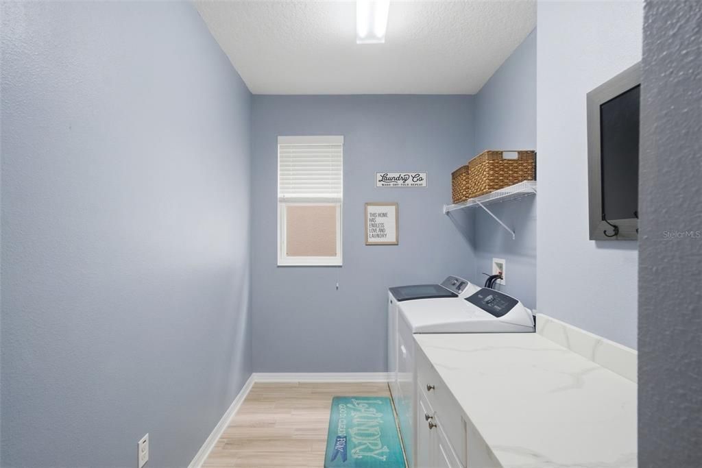 For Sale: $667,000 (4 beds, 2 baths, 3042 Square Feet)