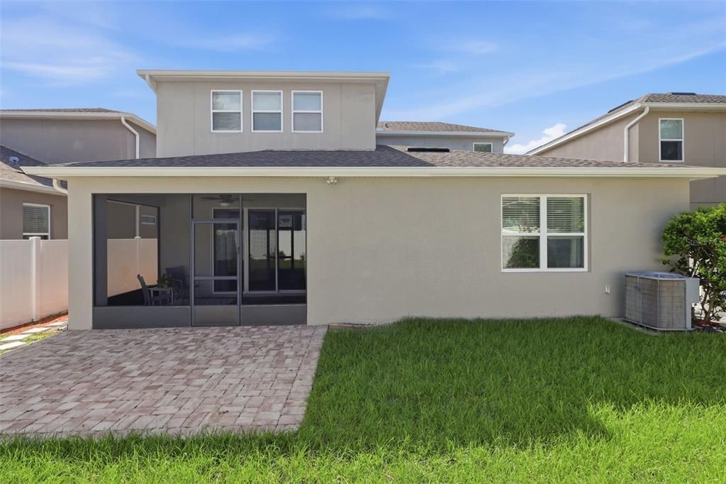 For Sale: $667,000 (4 beds, 2 baths, 3042 Square Feet)