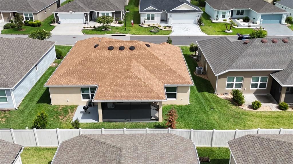 For Sale: $399,900 (3 beds, 2 baths, 1611 Square Feet)