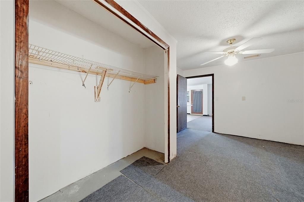 For Sale: $615,000 (5 beds, 3 baths, 2294 Square Feet)