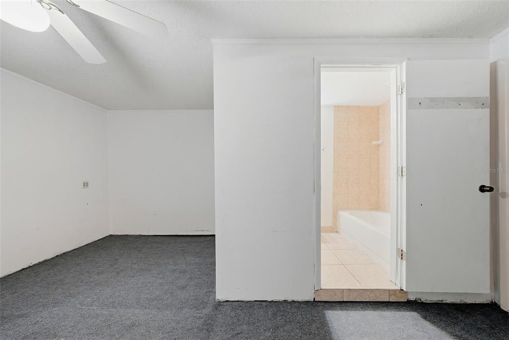 For Sale: $615,000 (5 beds, 3 baths, 2294 Square Feet)