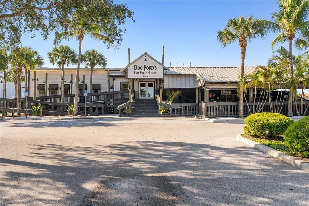 For Sale: $345,000 (1 beds, 1 baths, 506 Square Feet)