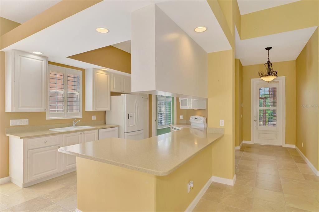 For Sale: $574,900 (3 beds, 3 baths, 2008 Square Feet)