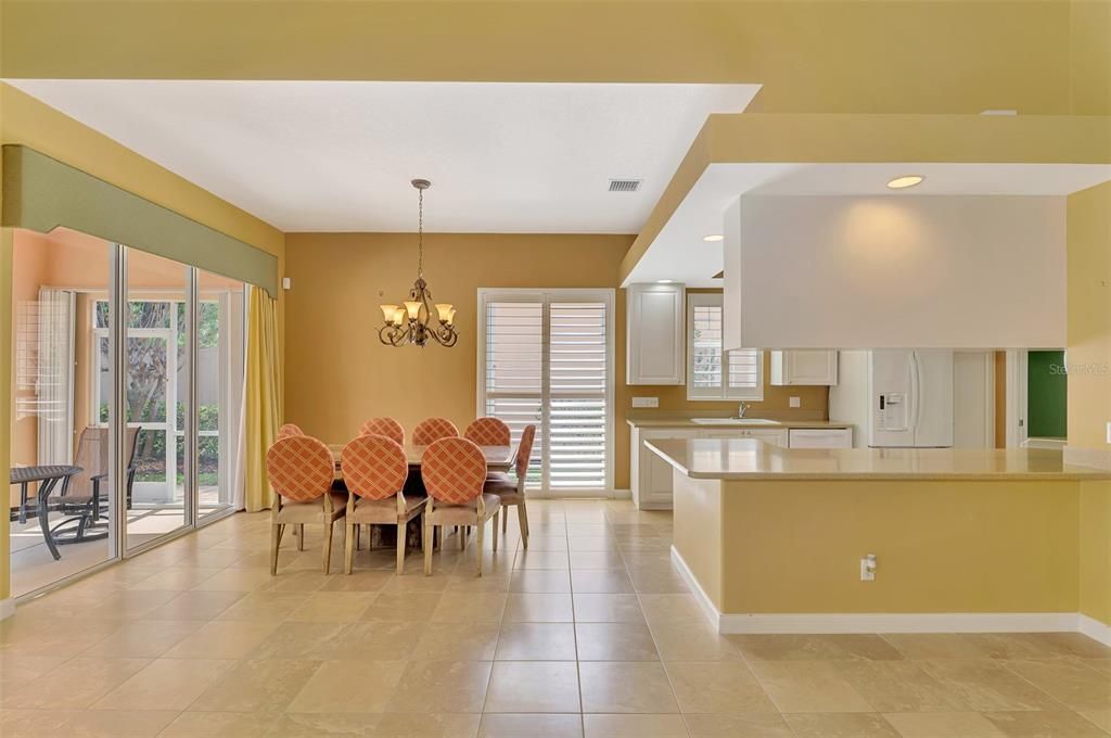 For Sale: $574,900 (3 beds, 3 baths, 2008 Square Feet)