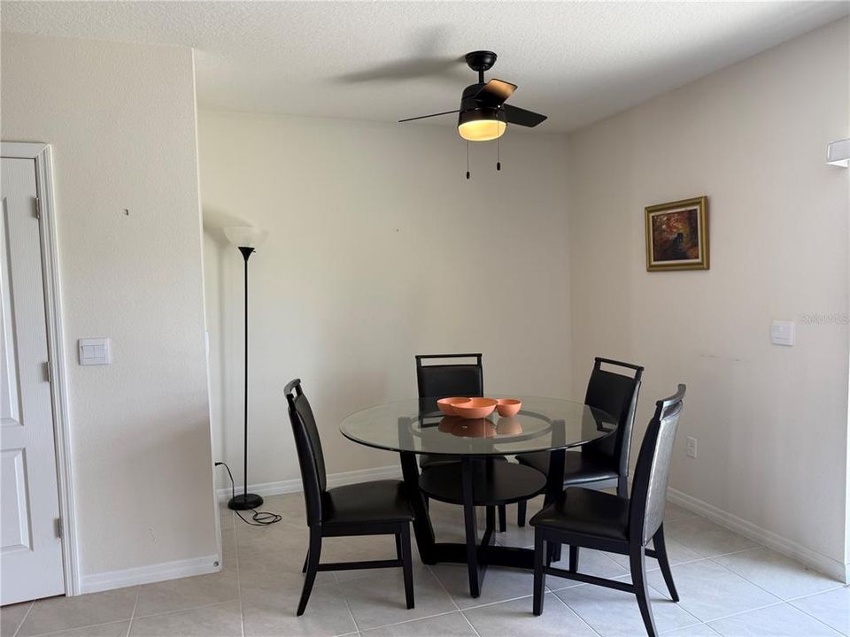 En Venta: $275,000 (3 camas, 2 baños, 1671 Pies cuadrados)