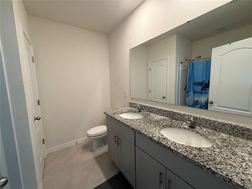 En Venta: $275,000 (3 camas, 2 baños, 1671 Pies cuadrados)