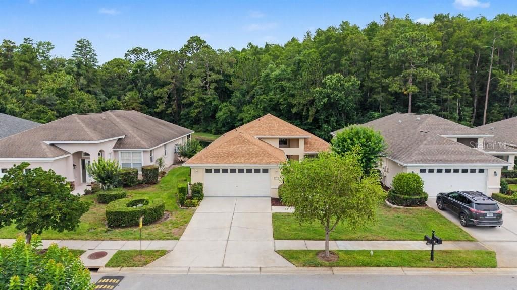 For Sale: $439,000 (3 beds, 2 baths, 1948 Square Feet)