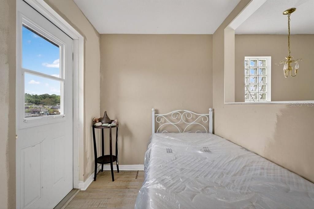 For Sale: $699,990 (2 beds, 2 baths, 1545 Square Feet)