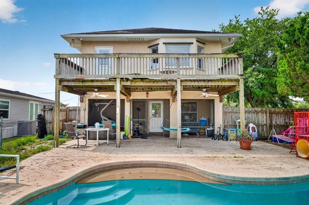 For Sale: $699,990 (2 beds, 2 baths, 1545 Square Feet)