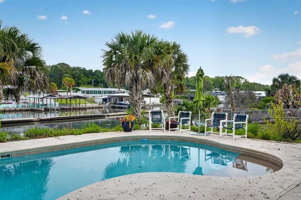For Sale: $699,990 (2 beds, 2 baths, 1545 Square Feet)