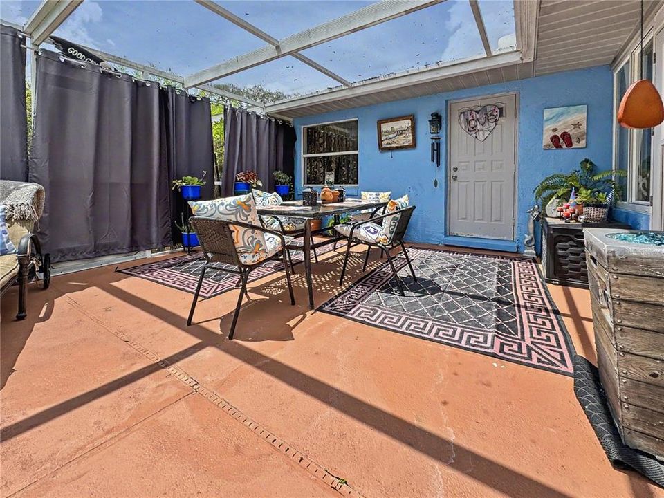 For Sale: $349,999 (3 beds, 2 baths, 1866 Square Feet)