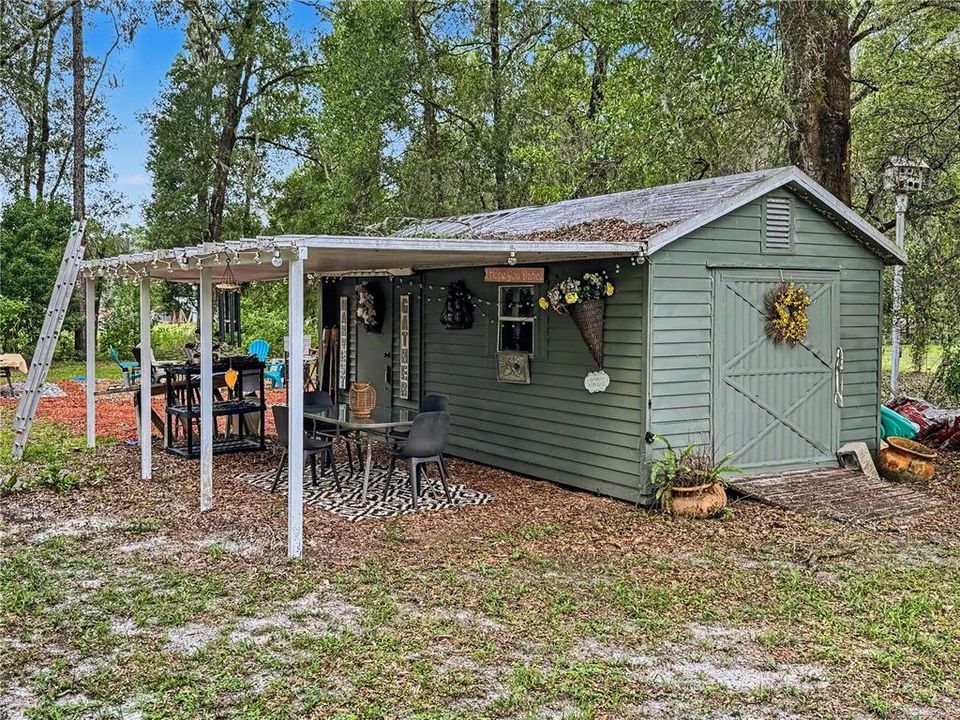 For Sale: $349,999 (3 beds, 2 baths, 1866 Square Feet)