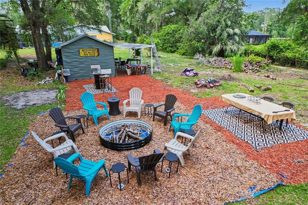For Sale: $349,999 (3 beds, 2 baths, 1866 Square Feet)