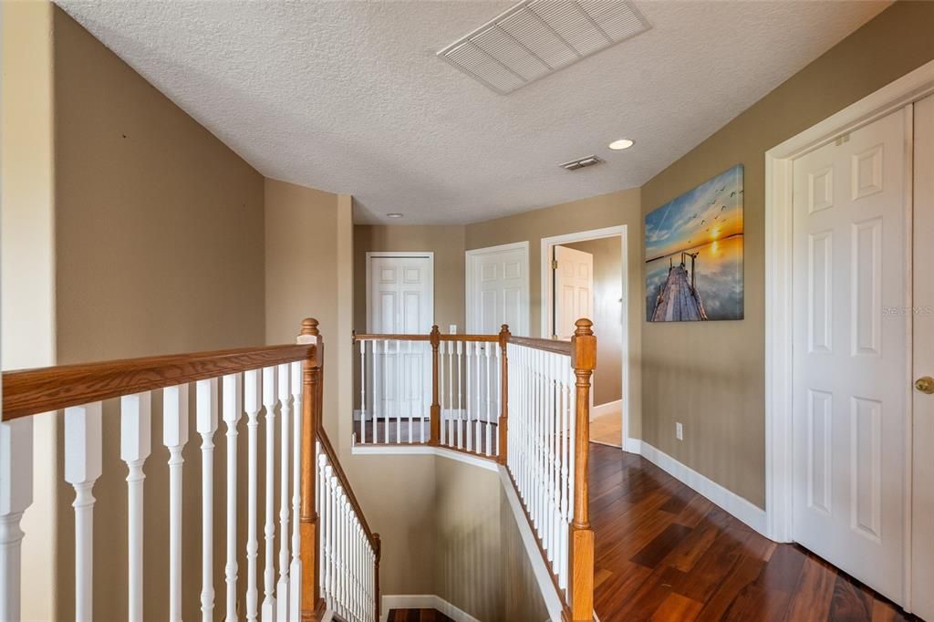For Sale: $545,000 (5 beds, 3 baths, 2992 Square Feet)