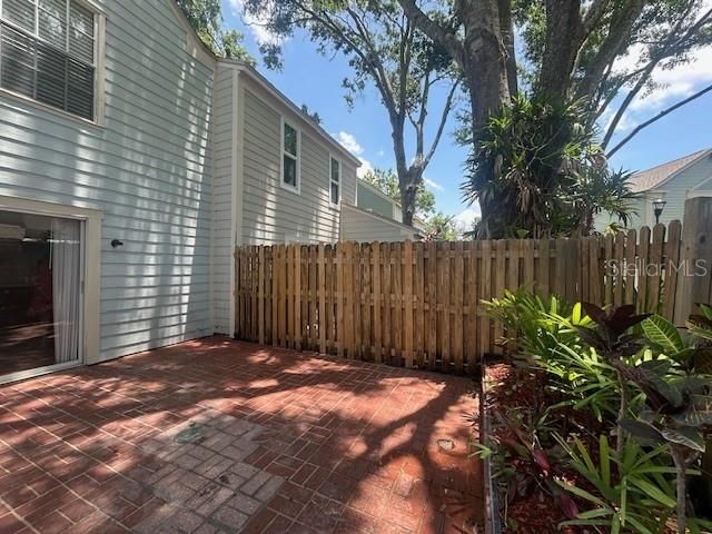 For Sale: $275,000 (3 beds, 2 baths, 1330 Square Feet)