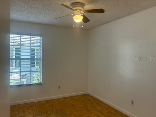 For Sale: $275,000 (3 beds, 2 baths, 1330 Square Feet)