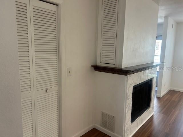 For Sale: $275,000 (3 beds, 2 baths, 1330 Square Feet)