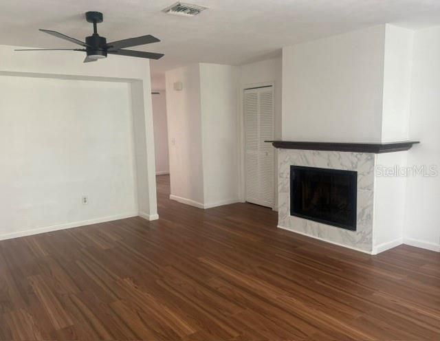 For Sale: $275,000 (3 beds, 2 baths, 1330 Square Feet)