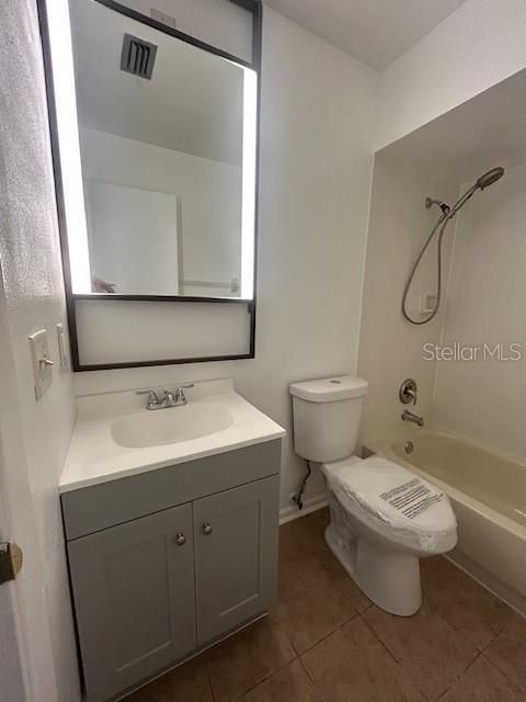 For Sale: $275,000 (3 beds, 2 baths, 1330 Square Feet)