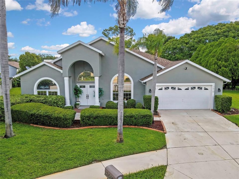 For Sale: $460,000 (4 beds, 3 baths, 2418 Square Feet)